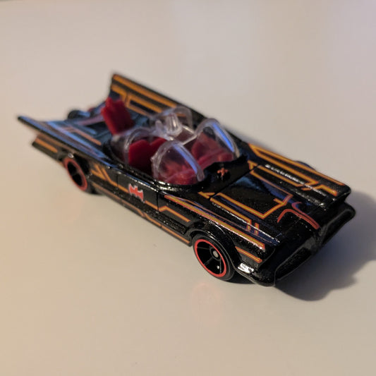 TV Series Batmobile (Metalflake Black) - Batman:Mix 1 - Hot Wheels Silver Series (2022)