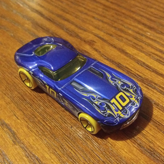 Fast FeLion (Candy Blue) - Multipack Exclusives - Loose Hot Wheels Basic (2019)