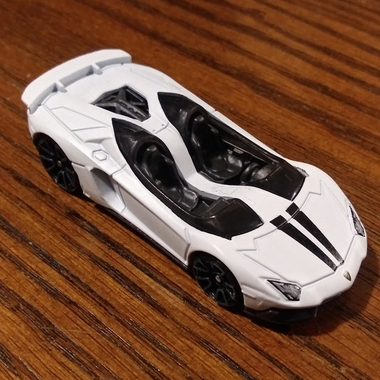 Lamborghini Aventador J (White) - Lamborghini - Hot Wheels Basic Loose (2020)