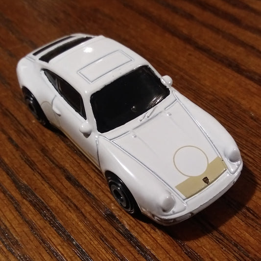 '96 Porsche Carrera (White) - HW Dream Garage - Hot Wheels Basic Loose (2021)