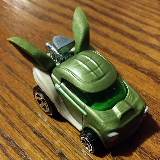 Yoda - Star Wars Light Side vs. Dark Side Character Cars - Hot Wheels Loose (2019)