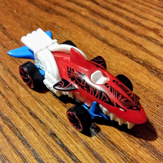 Sharkruiser (Red) - Wave Cravers - Hot Wheels Basic Loose (2019)