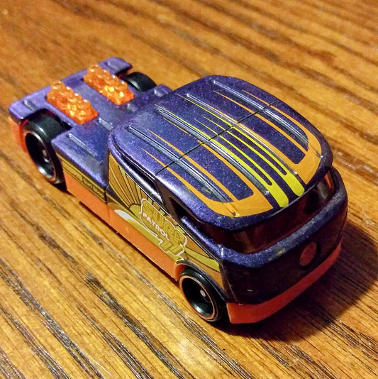 Qombee (Purple) - Wave Cravers - Hot Wheels Basic Loose (2019)