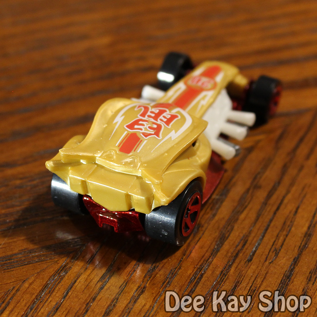 Ratical Racer (Gold Red) - Street Beasts - Hot Wheels Basic Loose (2020)