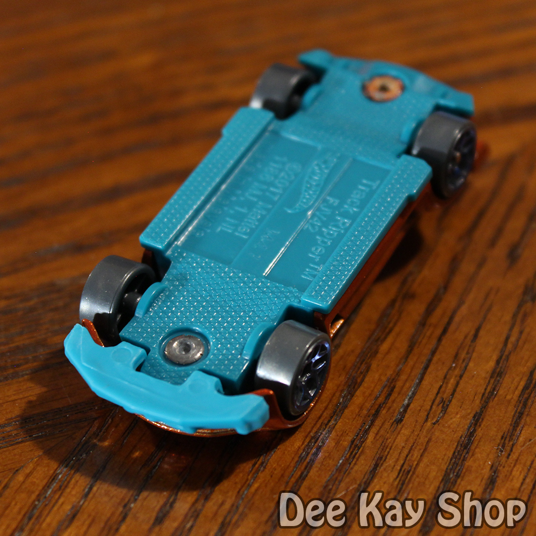 Track Ripper (Metalflake Orange) - Multipack Exclusive - Hot Wheels Basic Loose (2020)