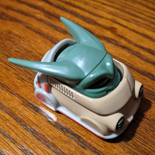The Child (Baby Yoda) - Star Wars The Mandalorian Character Cars - Hot Wheels Loose (2021)