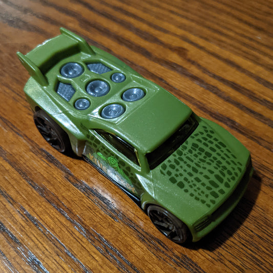 Bassline (Satin Light Green) - Batman - Hot Wheels Basic Loose (2019)