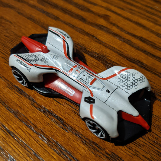 Roborace Robocar (Pearl White) - HW Race Day - Hot Wheels Basic (2019)