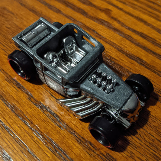 Bone Shaker (Gray) - HW Game Over - Hot Wheels Basic Loose (2019)