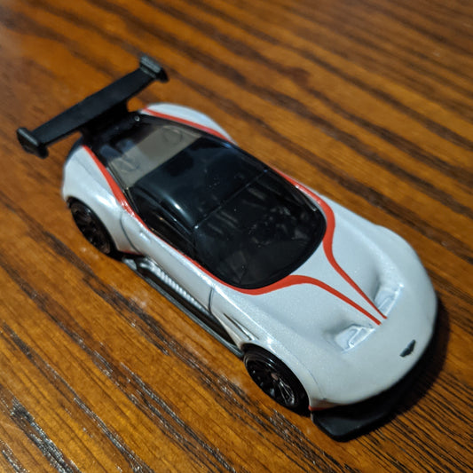 Aston Martin Vulcan (White) - Factory Fresh - Hot Wheels Basic (2020)