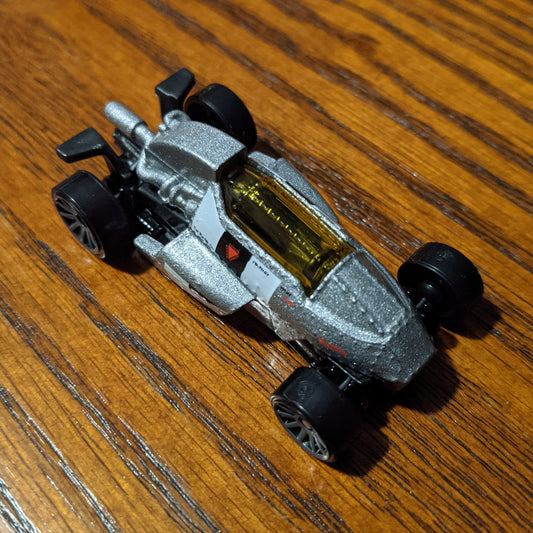 2 Jet Z (Silver) - HW Dream Garage - Hot Wheels Basic Loose (2020)