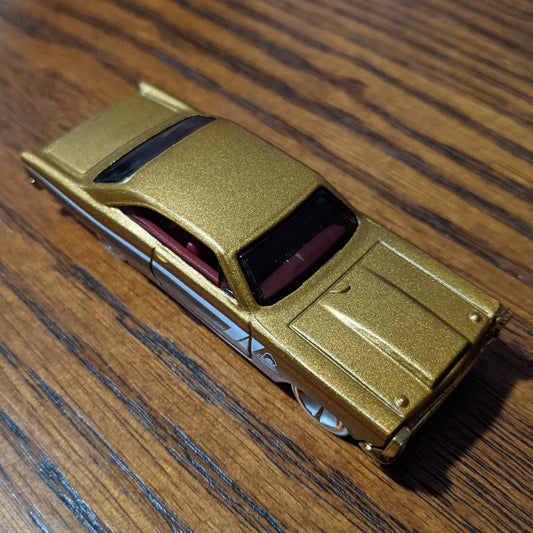 '66 Ford 427 Fairlane (Gold) - HW Winter - Hot Wheels Basic Loose (2021)
