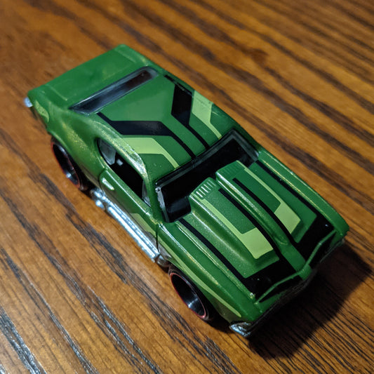 '69 Chevelle (Metalflake Green) - Tooned - Hot Wheels Basic Loose (2020)
