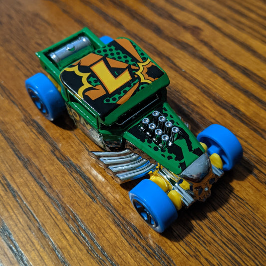 Bone Shaker (Green) - HW Art Cars - Hot Wheels Basic Loose (2020)