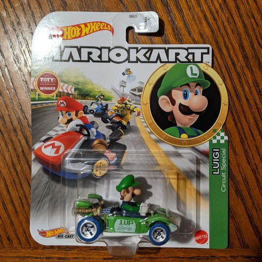 Luigi Circuit Special - Mario Kart Character Cars - Hot Wheels (2021)