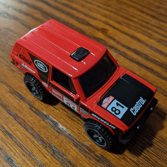 Range Rover Classic (Red) - HW Hot Trucks - Hot Wheels Basic Loose (2021)