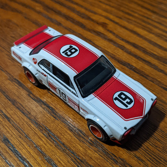 Nissan Skyline HT 2000GT-X - Team Transport - Hot Wheels Car Culture Loose (2019)