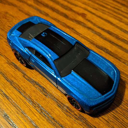 Chevy Camaro Special Edition (Blue) - HW Legends - Hot Wheels Basic Loose (2022)