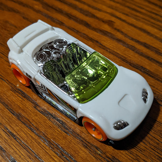 Trak-Tune (White) - Action - Hot Wheels Basic Loose (2021)