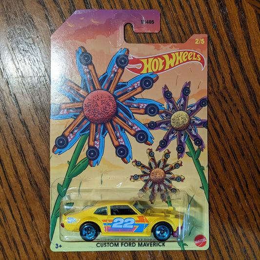 Custom Ford Maverick (Yellow) - Spring - Hot Wheels Basic (2022)