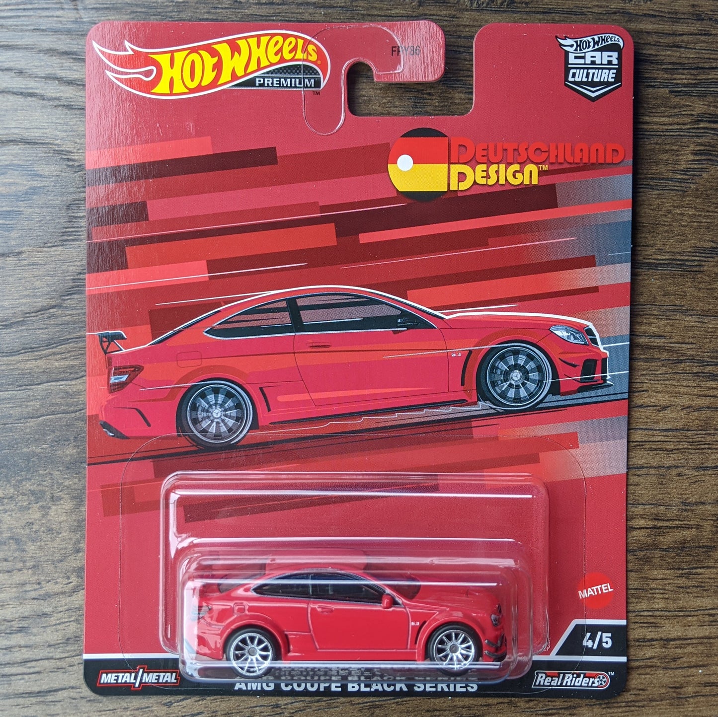 '12 Mercedes-Benz C63 AMG Coupe Black Series (Red) - Deutschland Design - Hot Wheels Premium (2022)