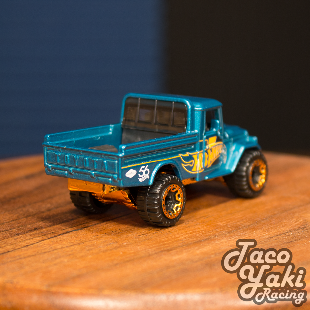 Toyota Land Cruiser (Metalflake Teal) - 56th Anniversary: Green and Gold - Hot Wheels Basic Loose (2024)