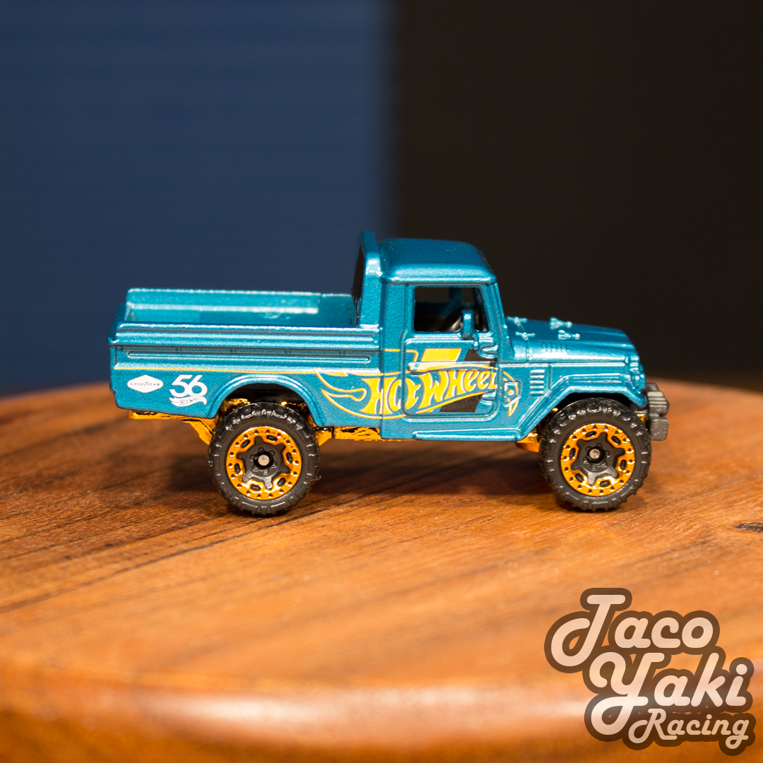 Toyota Land Cruiser (Metalflake Teal) - 56th Anniversary: Green and Gold - Hot Wheels Basic Loose (2024)