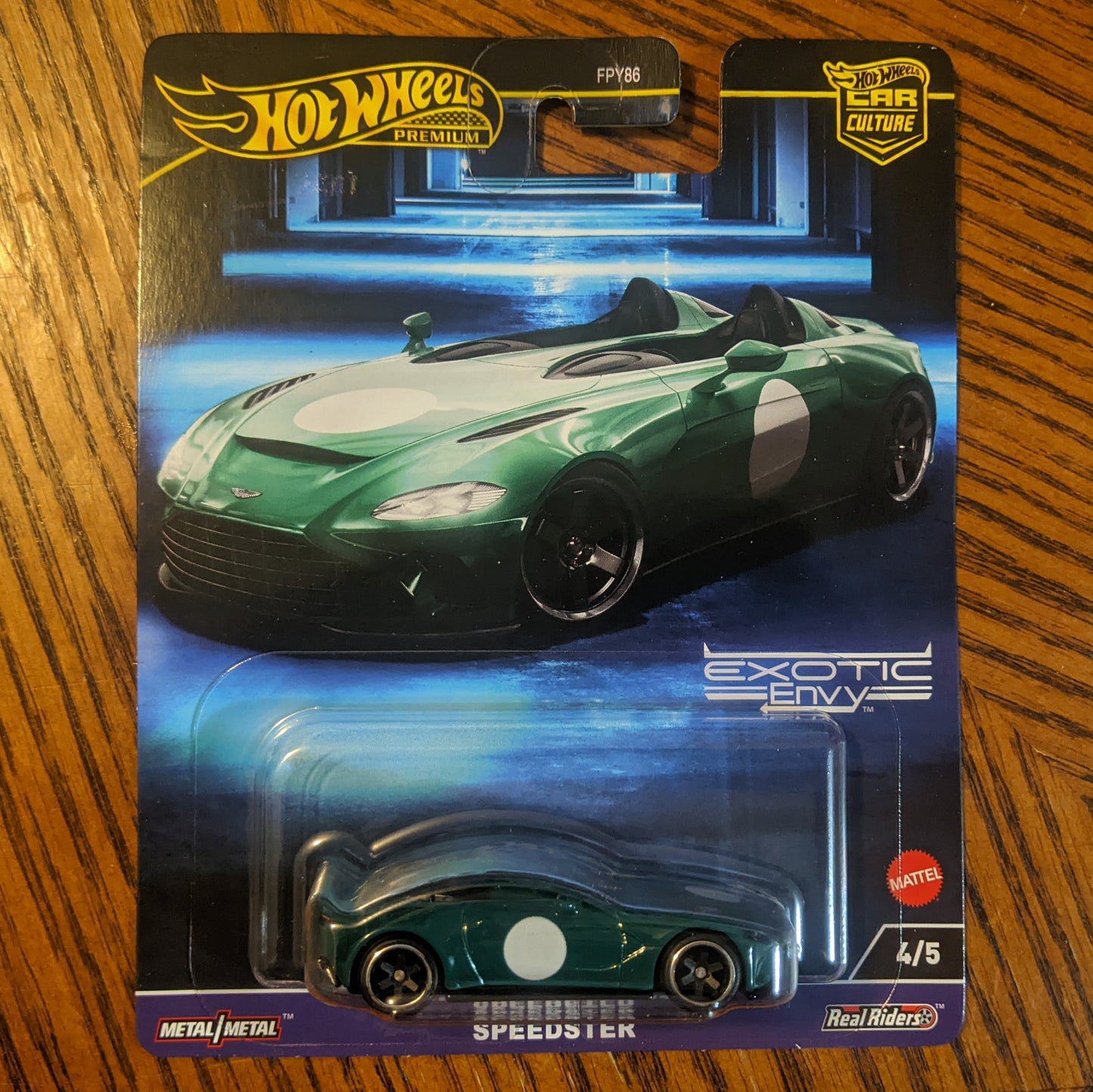 Aston Martin V12 Speedster (British Racing Green) - Exotic Envy - Hot Wheels Premium (2024)