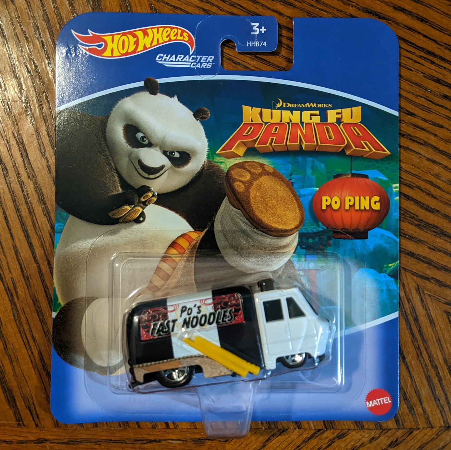 Po Ping (White) - DreamWorks - Hot Wheels Character Cars (2022)