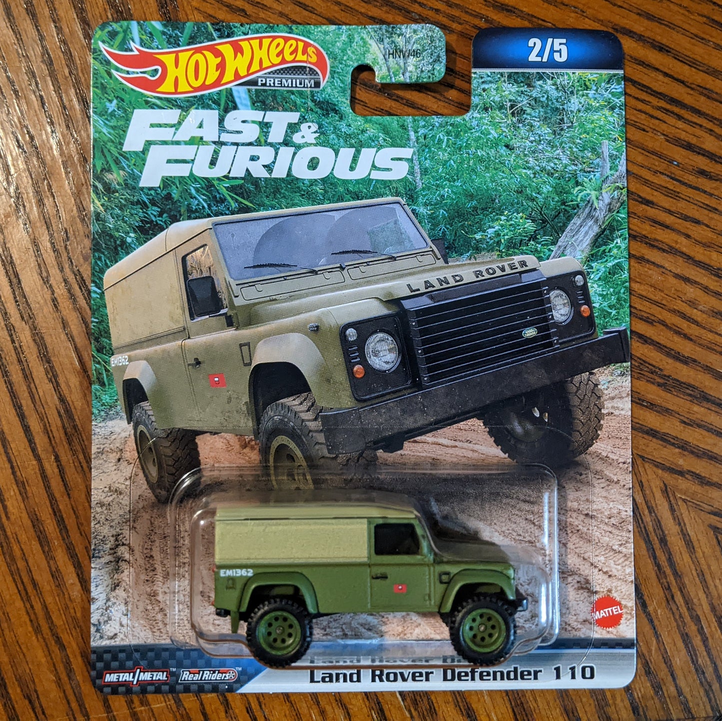 Land Rover Defender 110 (Artichoke Green) - Fast & Furious - Hot Wheels Premium (2023)