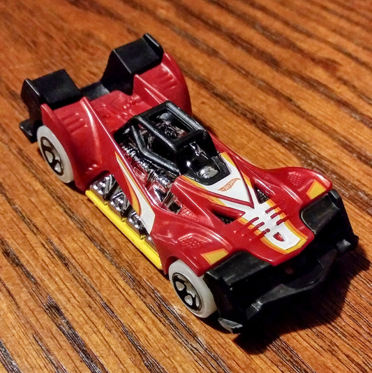 Voltage Spike (Pearl Red) - HW Glow Wheels - Hot Wheels Basic Loose (2016)