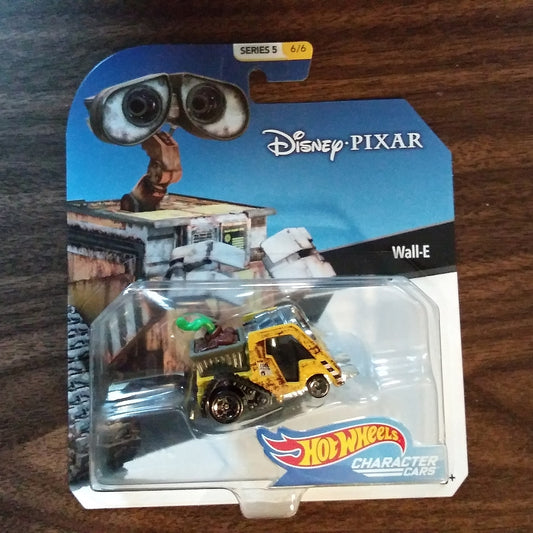Wall-E - Disney Character Cars Series 5 - Hot Wheels (2019)