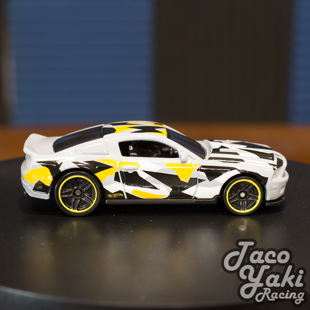 '10 Ford Shelby GT500 Super Snake (Light Grey) - Urban Camouflage - Hot Wheels Basic Loose (2020)