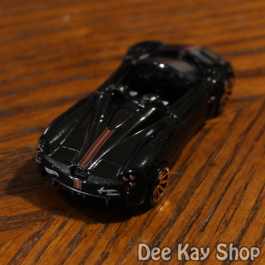 '17 Pagani Huayra Roadster (Black) - HW Exotics - Hot Wheels Basic Loose (2019)