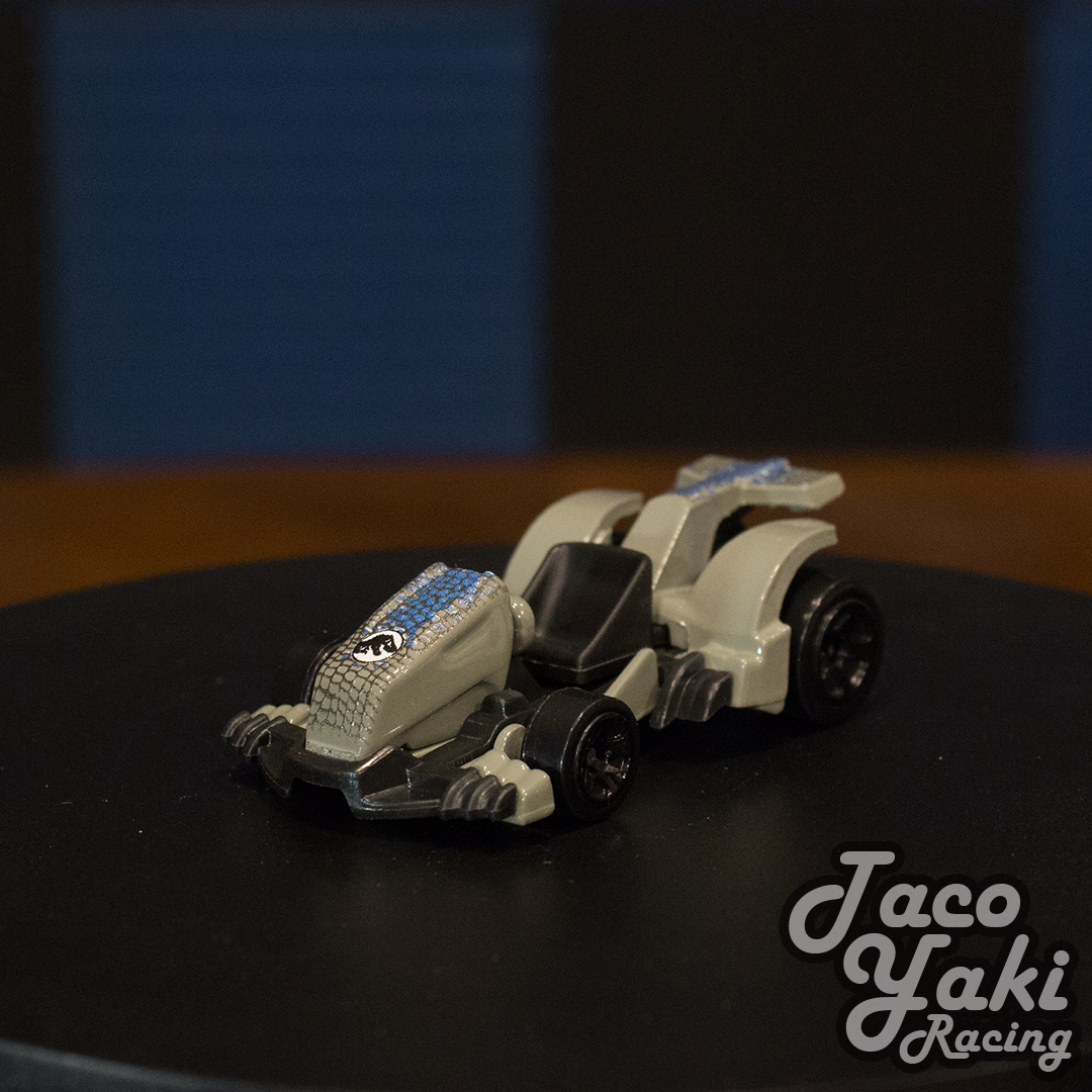 Velociraptor Beta (Gray) - Jurassic World: Dominion - Hot Wheels Character Cars Loose (2022)