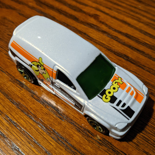 Fandango (White) - Disney Mickey and Friends 90th Anniversary - Hot Wheels Basic Loose (2019)
